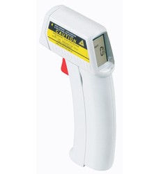 KM814FS Θερμόμετρο Υπερύθρων με Laser